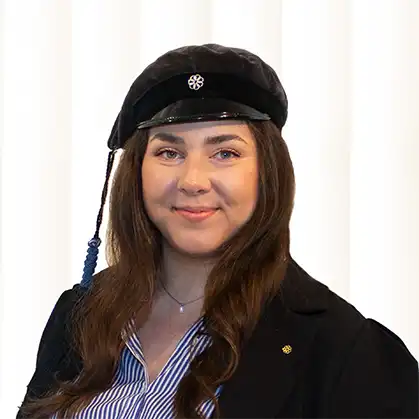 Porträttbild av mottagningssamordnaren Cecilia